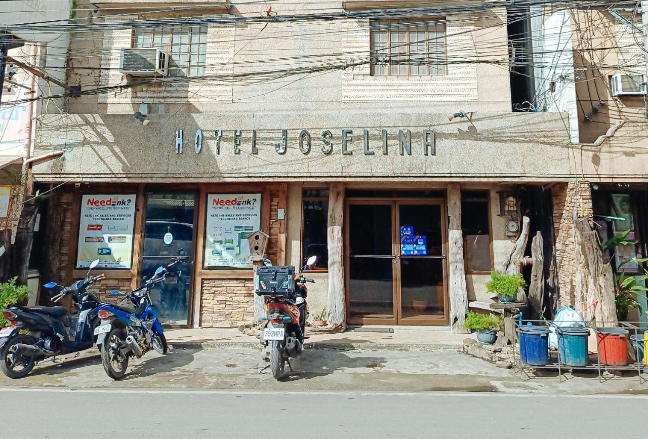 Hotel Joselina - Main Branch Тугегарао Екстер'єр фото